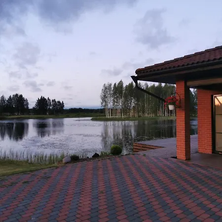 Savimaee Puhkemaja Semesterbostad Mikitamae