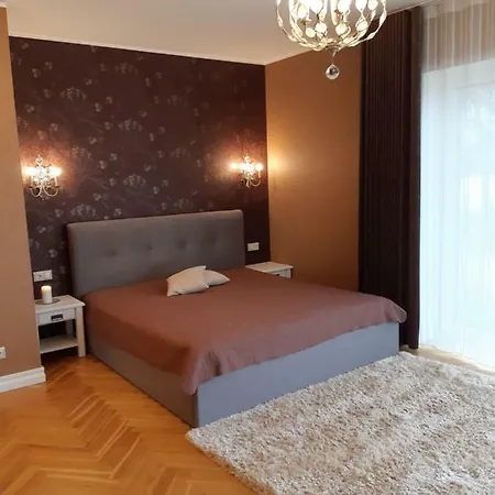 Semesterbostad Savimaee Puhkemaja Mikitamae