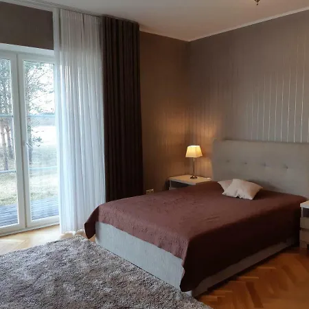 Savimaee Puhkemaja Semesterbostad Mikitamae