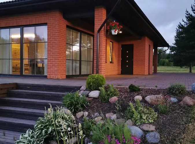 Puhkemaja Savimaee Puhkemaja *